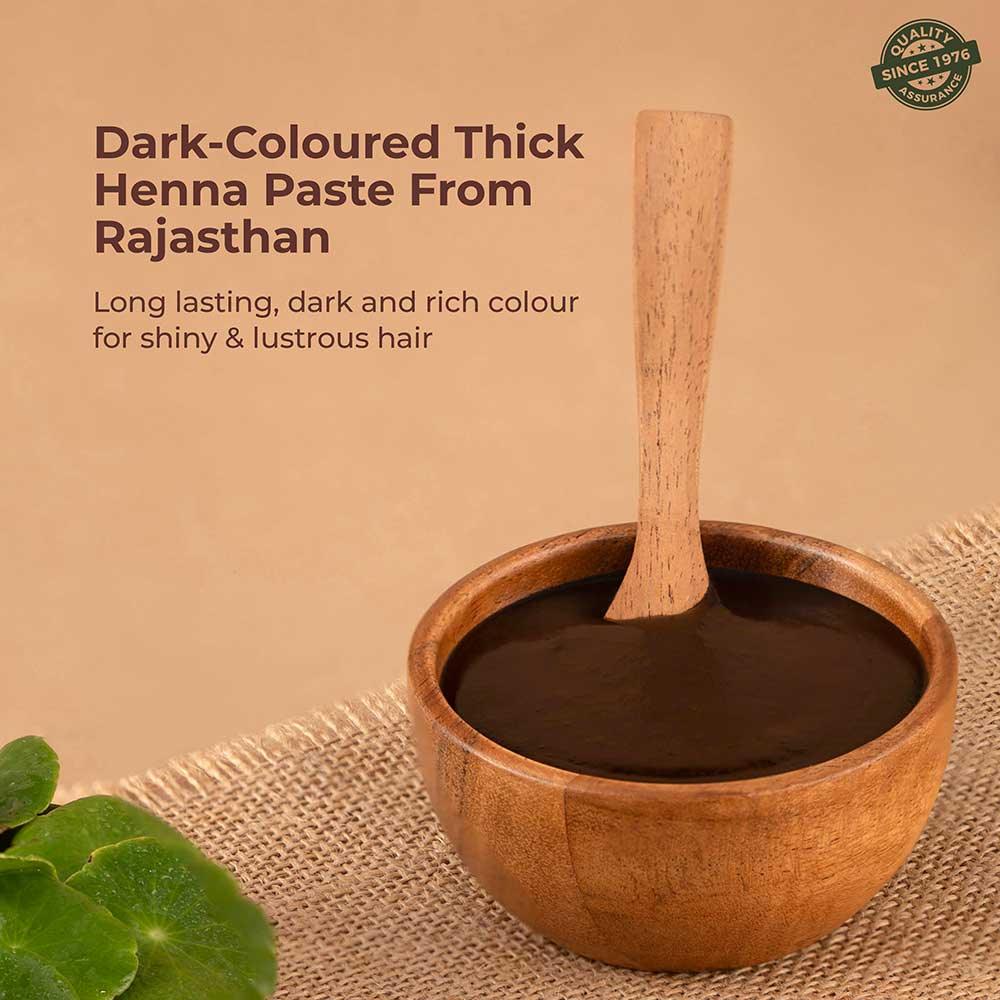 Ready-to-Apply Herbal Henna+ Paste With Shikakai & Bhringraj - 150gm - Image 2